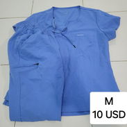 Pijama medico marca JAANUU de segunda mano. - Img 55842537