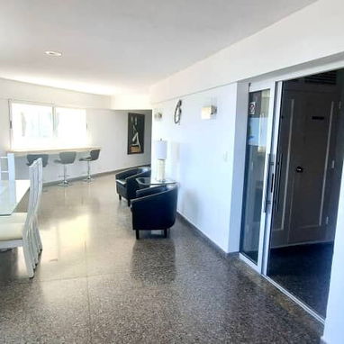 Alquiler de apartamento por noches en el Vedado. Renta de apartamento de lujo en el Vedado por noches - Img 125749369