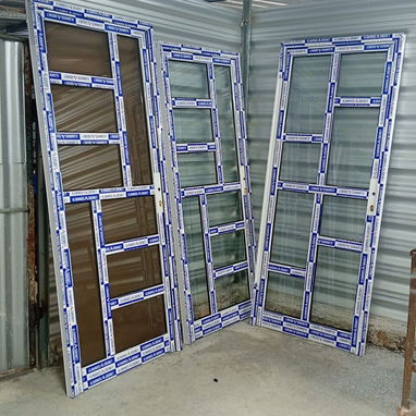 Realizamos todo tipos de trabajos en marquetería en aluminio - Img 122444326