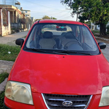 Vendo Hyundai atos, bueno de lata y de mecanica, solo detalles de tapiceria - Img 124175030