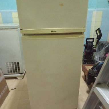 Colchones y Refrigerador - 2/2