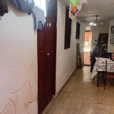Se vende hostal o casa independiente en Centro Habana - 7/10
