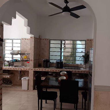 🏡 SE VENDE CASA REMODELADA – AMPLIACIÓN DEL SEVILLANO - 4/10