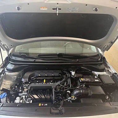 Hyundai Accent - 8/10