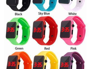 ✔️✔️✔️✔️✔️✔️✔️  Reloj Digital LED de Colores Ajustable Hora Segmento color Rojo ✔️✔️✔️✔️✔️✔️   5-887-2.3.6.0 - Img main-image-37109788