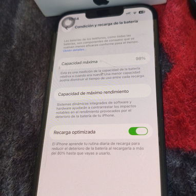 Iphone13  y Poco X7 pro Edición limitada Marvel - 8/9