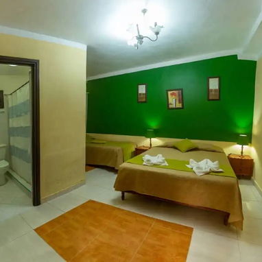 🎯 Varadero. Apartamento independiente de 2 habitaciones en Varadero a pocas cuadras de la playa. - Img 121356987
