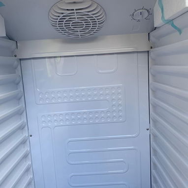 Exhibidora Vertical 7.2 pies marca Royal Color Blanca precio $510 USD Transporte Incluido - 3/4