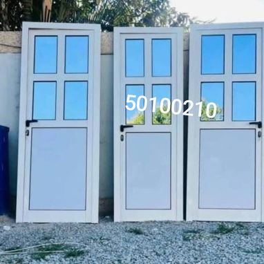 Realizamos todo tipo de diseños modernos en carpintería de aluminio 🪟 y cristal 🔮 - 6/10