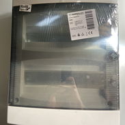 Caja de breaker 24 espacios nueva - Img 58186973