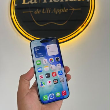 Iphone 17 💙 - 2/3