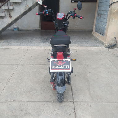 Bicimoto de poco uso en 1500 USD llamar al ☎️ 53577840 - 4/4
