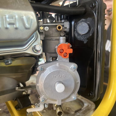 Vendo carburador para conversión de plantas electricas de gasolina o gas de balita a gas de la calle!! Nuevo a estrenar. - Img 126636453