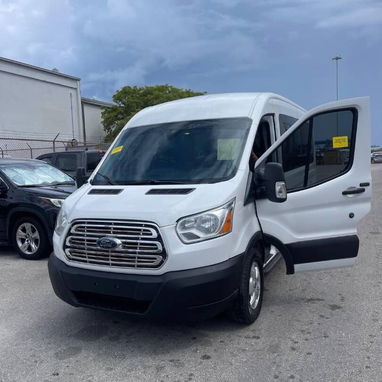 Venta de Ford transit XLT 350 - 4/7