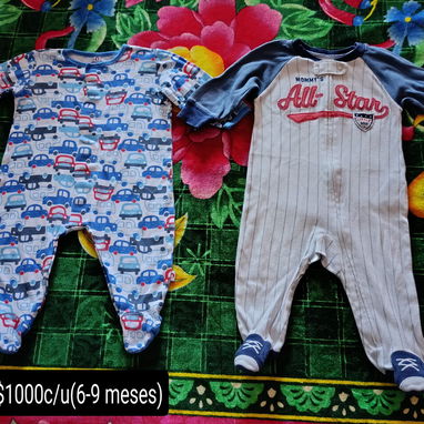 Ropa para hembra y varón de 6 a 9 meses. - Img 115991006