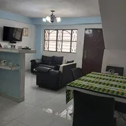 🏡SE VENDE CASA INDEPENDENDIENTE, MUY AMPLIA, EXCELENTE ZONA DE CENTRO HABANA. - Img 55281622