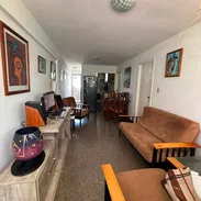 APARTAMENTO EN 1ER PISO CON BALCÓN A LA CALLE EN PLAZA DE LA REVOLUCIÓN POR 29000! (2 CUARTOS) - Img 57018737