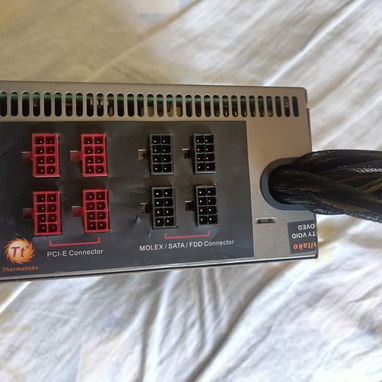 Fuente Thermaltake de 1000W 80 Plus Bronze Semi-modular cables largos (Tengo todos los módulos). - Img 127588135