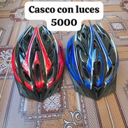 Casco con luces 🚨 - Img 58281081