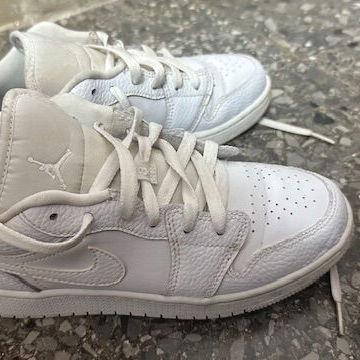 Tenis originales de poco uso !!numero 37 - Img 123421290