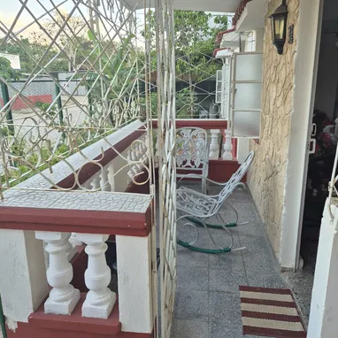 Vendo biplanta se vende planta baja ubicada en Santa Fe playa zona reparto Juan Manuel Márquez - Img 125895343