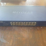 Switch Netgear 16 puertos lan - Img 57185480