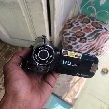 Vendo o cambio por celular camara HD Réflex - Img 118198691