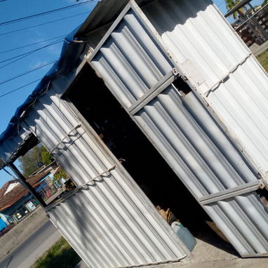Se vende quiosco para negocio con total seguridad en la misma avenida boyeros - 3/5