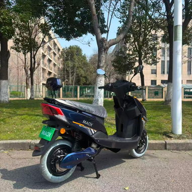 VENDO MOTOS ELECTRICAS MARCA MAOX 2000 WATT 48 AH - Img 120771449