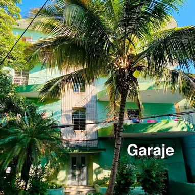 Apartamento Capitalista en 1er piso Próximo a 25 y O VEDADO - 9/10