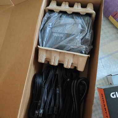 Fuente Alimentación Corsair RMx Series RM1000x nueva en caja - Img 123919200