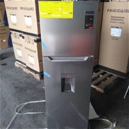 refrigerador 9 pies Frigidaire - Img 45849363
