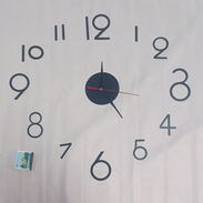 Reloj de pared 47 cm de diámetro, 20 usd o 6500 cup - Img 45739432