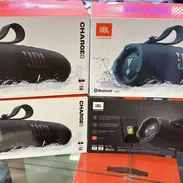 Bocina JBl charge 6 nueva selladas - Img 55489759