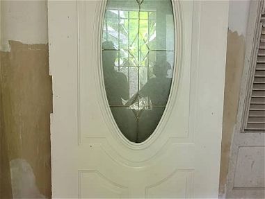 puerta de madera enchapada con metal - Img main-image
