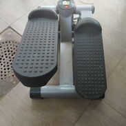 Se vende Máquina de hacer ejercicio en casa Step, Stepper o Paso a Paso!!! - Img 45513604
