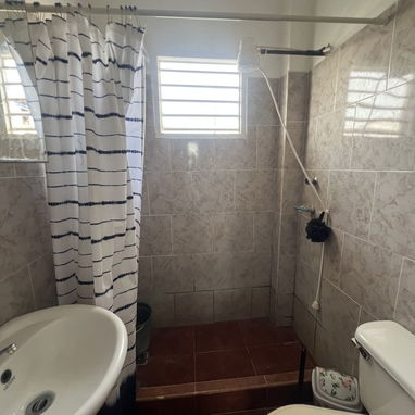 en venta apto en playa 1er piso con todo adentro más bicimoto - Img 127719008