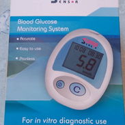 Glucómetro nuevo en caja con lancetas en su estuche - Img 57565737
