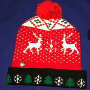 Gorro y Bufanda de Navidad con luces.Zapatos,medicinas,pollo,carne,huevo, comida. - Img 56301704
