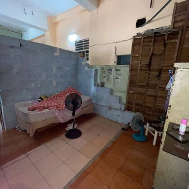 Se vende casa en centro Habana barrio Colón*🏡* - Img 123138904
