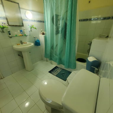 🍀 Se vende apartamento en un tercer nivel ubicado en el Reparto Miramar perteneciente al Municipio Playa 🍀 - Img 122906287