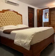 casa de renta con piscina en playa + 5 habitaciones privadas + piscina - Img 48853933