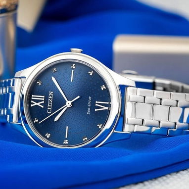 RELOJ CITIZEN ECODRIVE ELEGANCE (EM0500-73L) DE MUJER , NUEVO A ESTRENAR , 32MM EN ACERO INOXIDABLE PLATEADO 58049738 - Img 115841088