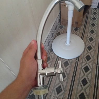 LLAVE DE LAVAMANOS AQUA-Q, ENTREGA DE FACTURA PARA SU GARANTÍA - 4/7