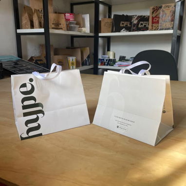 BOLSAS Y EMPAQUES PERSONALIZADOS PARA TU NEGOCIO // PAPEL CROMADO // PAPEL KRAFT // ENVASES // EMBALAJES - Img 122817212