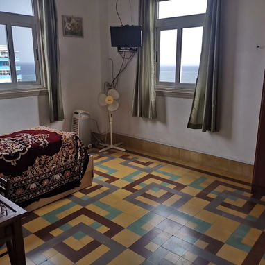 Venta de apartamento en el vedado 7mo piso - Img 128137500