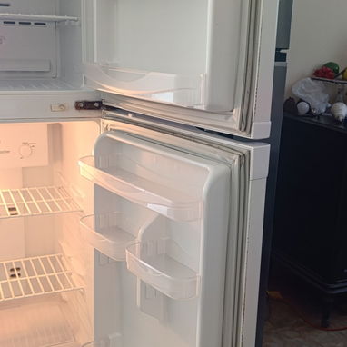 Vendo Refrigerador Daewoo de 7 pies doble temperatura y minibar Samsung - 3/6