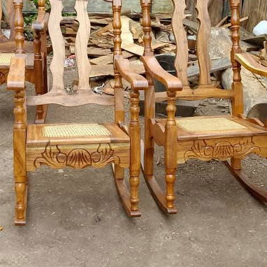 Sillones de madera - Img 125386019