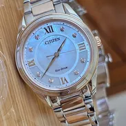 EM0876-51D dos tonos citizen eco-drive Arezzo Diamond para mujer cristal zafiro esfera madre perla - Img 54233027