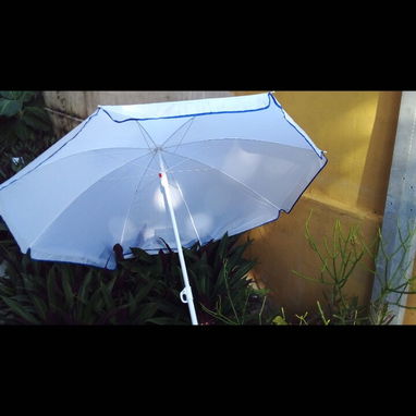 Sombrilla blanca Ø 160 cm para terraza, jardín, playa, balcón, piscina, patio, etc - Img 123116878